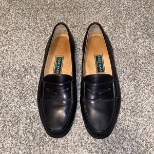 Vintage Cole Hann Made in USA Black Penny Loafers